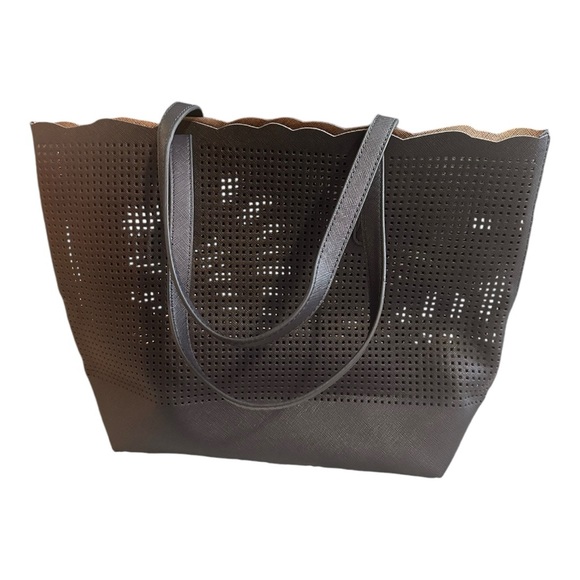 Neiman Marcus Bag, Size Large, Navy Blue - Picture 4 of 7